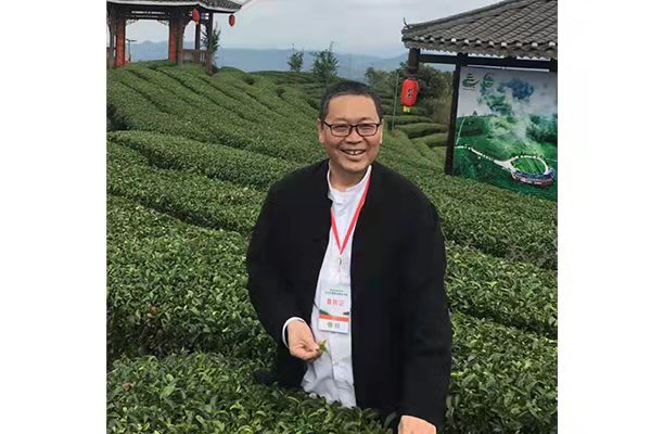 吴凤鸣.jpg