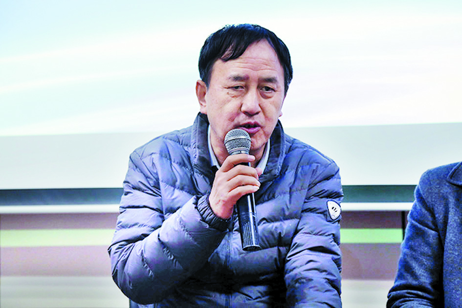 张.jpg