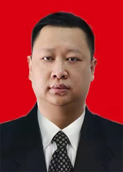 杨锐鹏.jpg