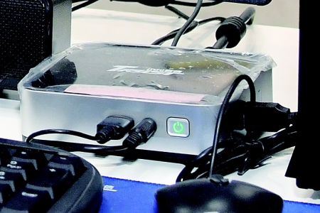 m_cb08b430c_1.jpg