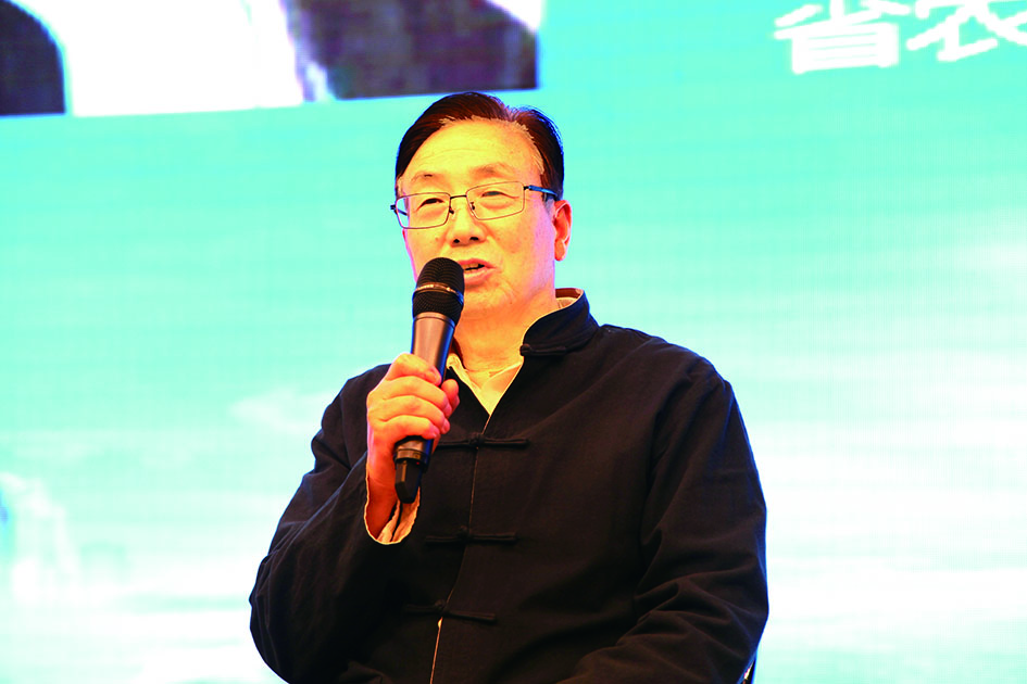 赵安泽.jpg