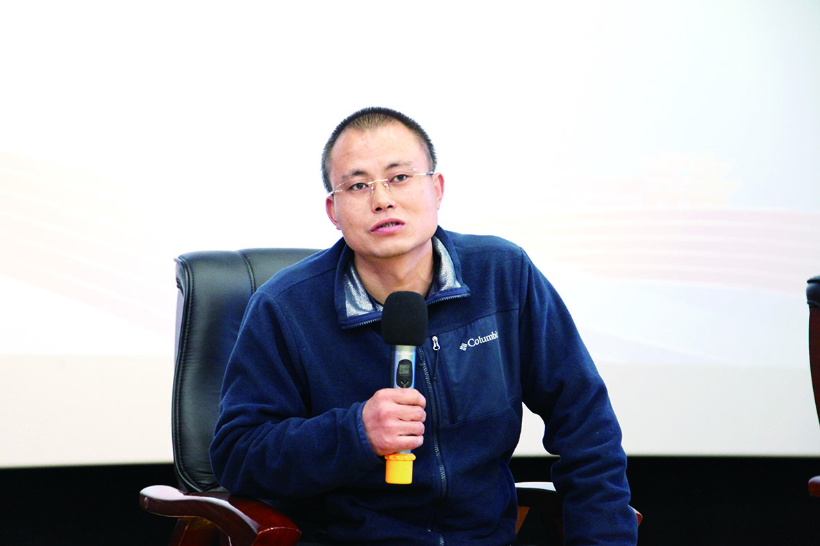 马亮.JPG